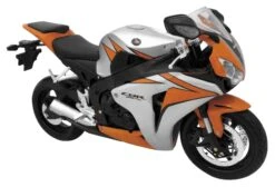 New Ray Toys 2010 CBR1000RR 1:6 Model