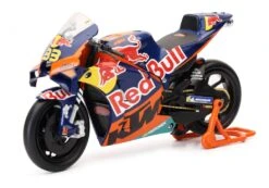 New Ray Toys Red Bull KTM RC16 1:12 Model