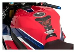 Puig 93 Tank Pad 8 Puig 93 Tank Pad -Rev Zilla Shop puig93 tank pad 2