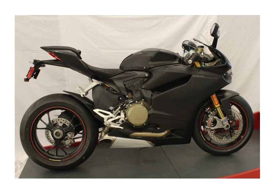 TechSpec Snake Skin Tank Pads Ducati 899 / 959 / 1199 / 1299 Panigale 7 TechSpec Snake Skin Tank Pads Ducati 899 / 959 / 1199 / 1299 Panigale - Image 5